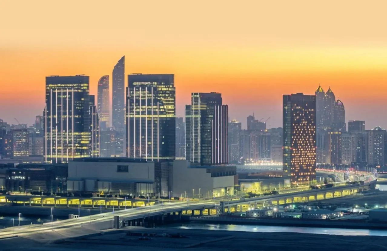 Corniche Street - For Males 